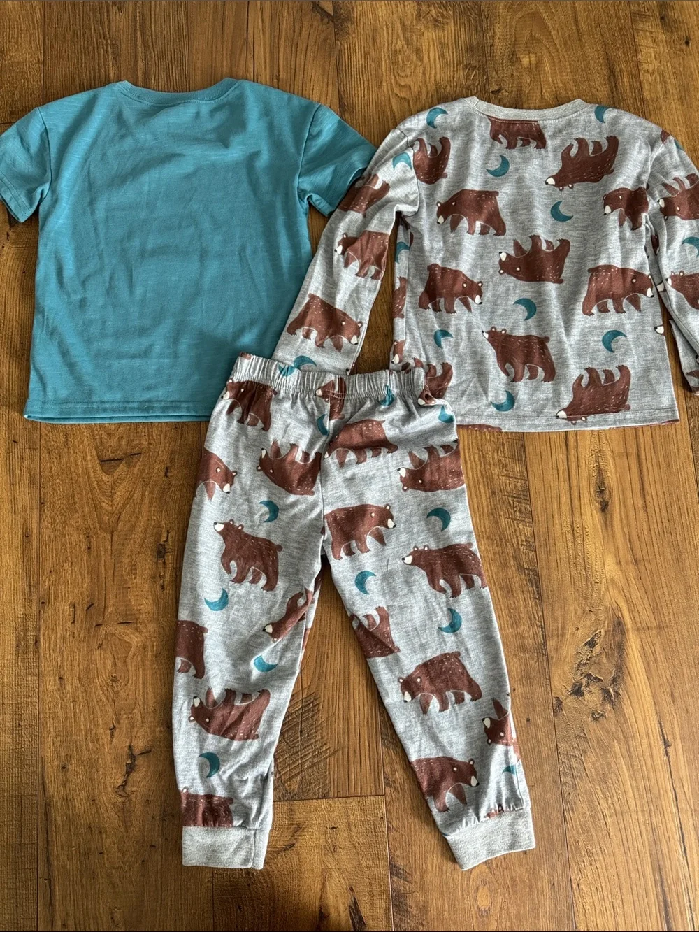 Bundle of boys 5T pajamas, Carter’s, Old Navy